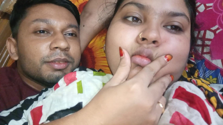 Desivideo: Une bhabhi desi bangladaise baise avec son devar