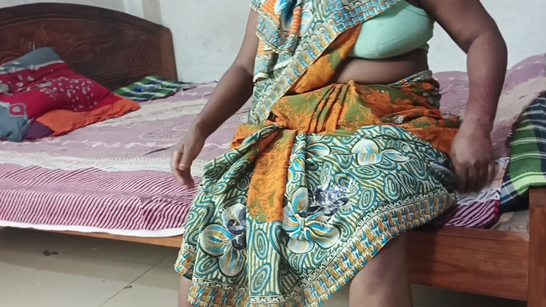 Sabina244: Podczas gdy mąż pracuje, pieprzę gorącą mamę mojego najlepszego przyjaciela