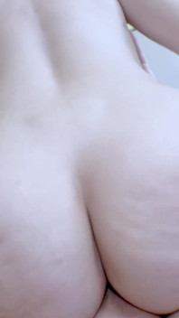 Victoria Arias i Terry Kemaco w rudowłosej hiszpańskiej milf drone-charged Fuckfest