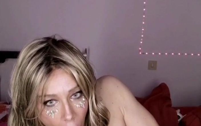 Camelia: TS Camelia i dildo Visa anal gap