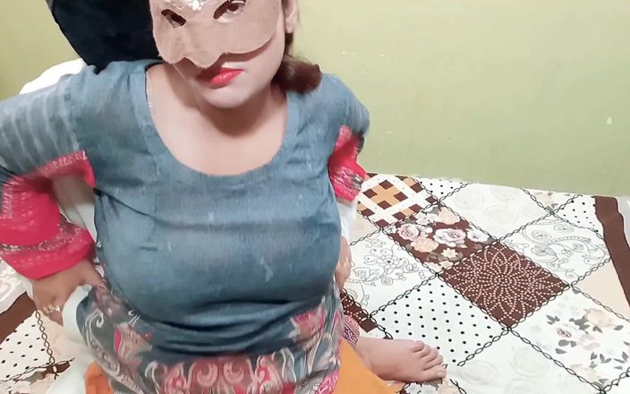 HotQueenPk: Indian Desi pokojówka dostaje wielki kutas