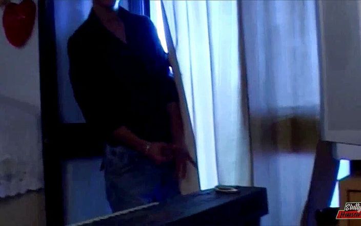 Vere Casalinghe Italia.: Exklusiv video mellan vänner skickade till denna slampiga blonda MILF