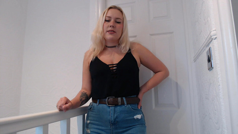 Ripley sweet studio: 小便に必死