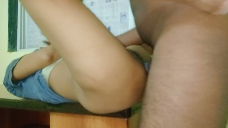 NikiRathod: Tomando La Inyección De Mi Amigo Sin Condón