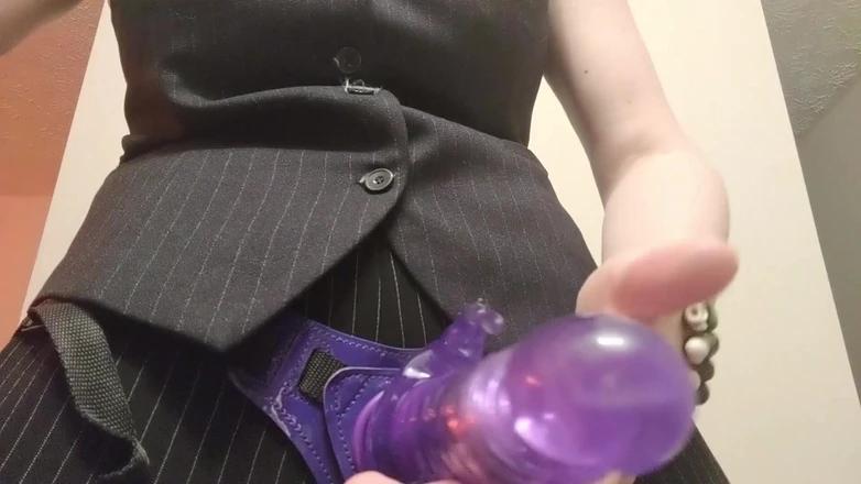 Geeky Femdom: Legion Lenny gölge kral domine ediyor