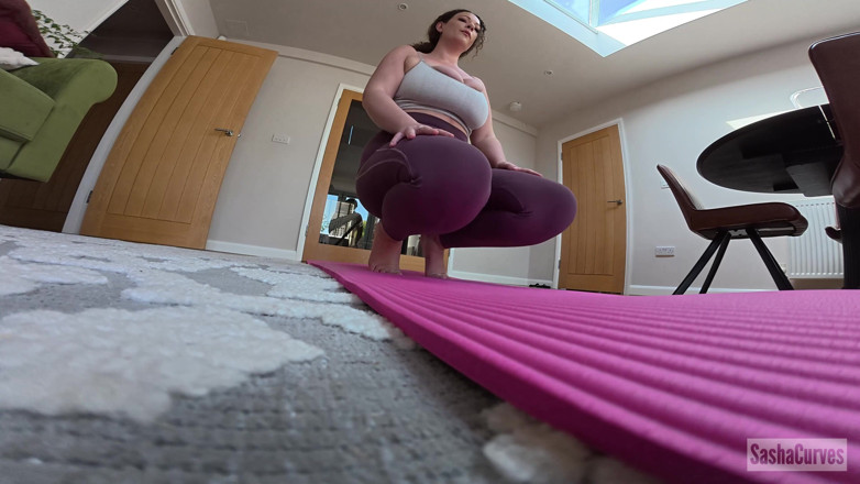 Sasha Curves: Yoga with a Gassy Giantess
