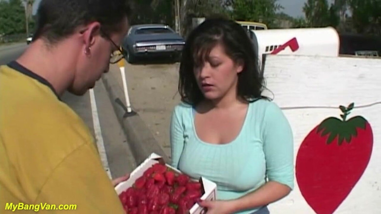 My Bang Van: Chubby MILF picked up for her first bangvan DP