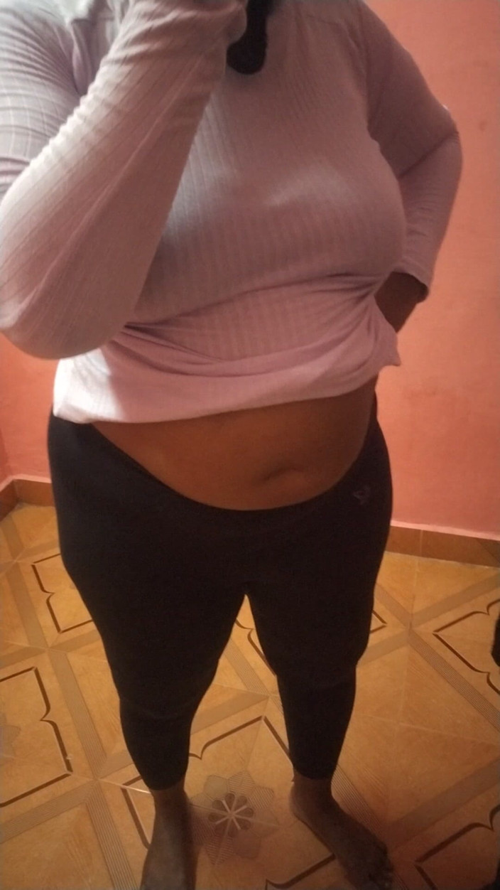 Tamil lesbian: tamil gandi baat kar rahi hot dres badal rahi hai