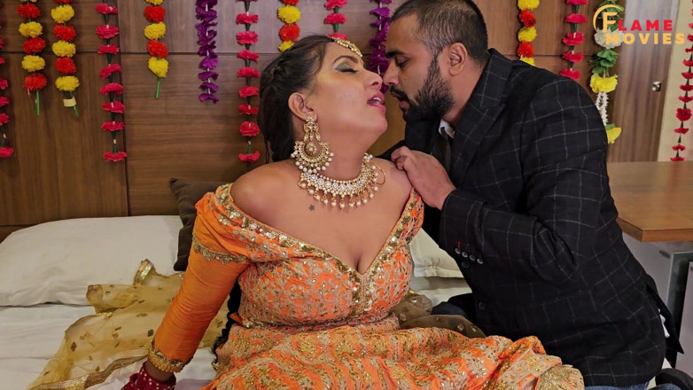 DesiHeat Studio: Razia Bhabhi Dostał jej ciasną cipkę i dziewicę cipkę zerżnięta...