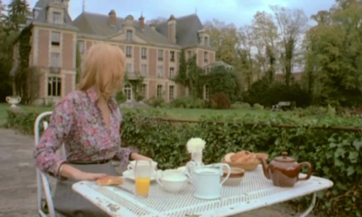 European Classics: Brigitte Lahaie se folla al viejo mayordomo