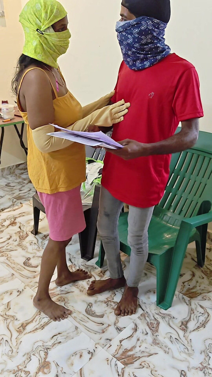 Thesana: Kredi doğrulama adam ve ev karısı