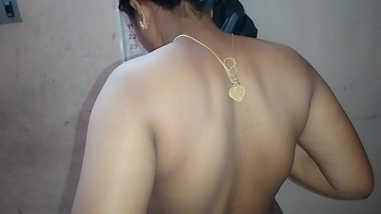 Skydreem1104: Mallu, mädchen leckt den penis ihres ehemanns in ihren mund...