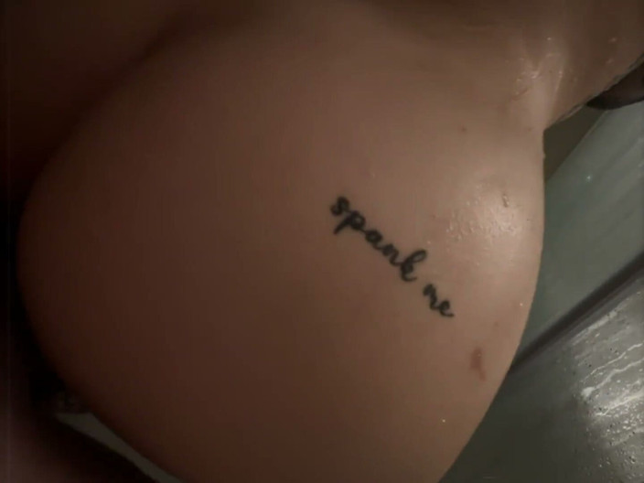 The_Last_Of_Emo: POV: You Summoned an Emo Girl Into Your Bathroom and...