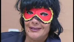 A senhora de 70 anos, a dona de casa, a prostituta e o professor