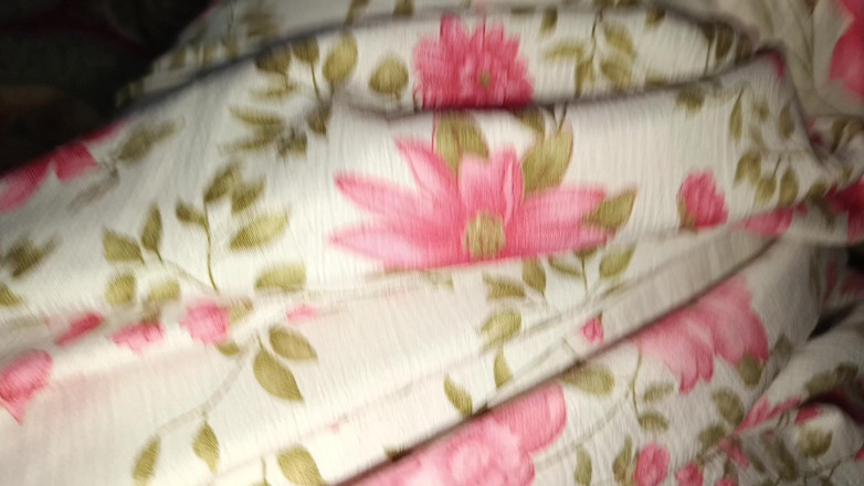 Your Hot Ruchi: Abang tiri melihat pepek adik tiri seksi dan krim pepek...