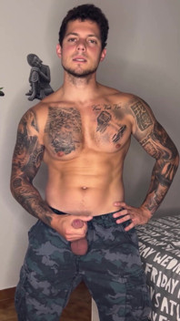 My Big Cock Cums in Military Outfit with No Touch
