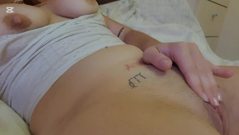 Unlimited Orgasm: Scriu numele unui fan pe My Body și masturbez pentru el...