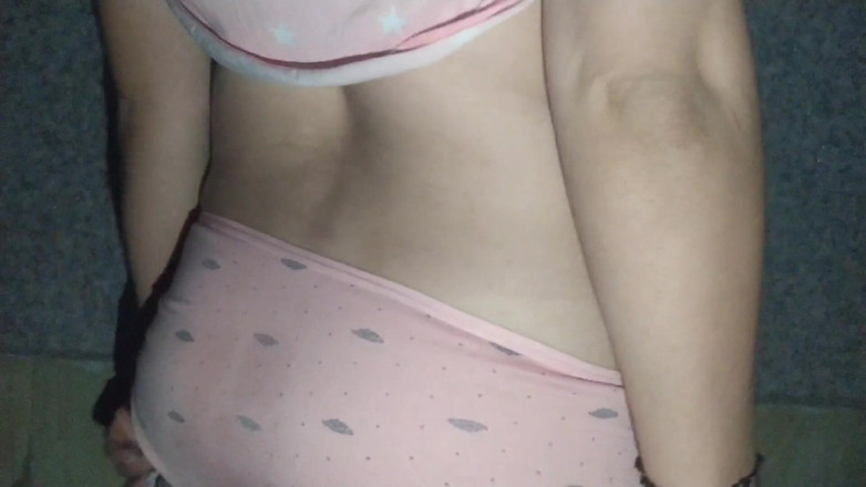 Teen and Milf Female Sex: I fucked my girlfriend's mouth and then her pussy like
