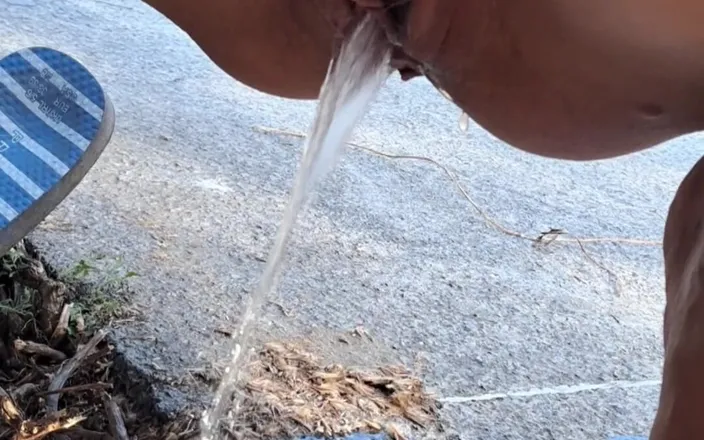 Viciusxxx: My Mature Spanish Wife's Urine for Subscribers Spanish MILF Marriage