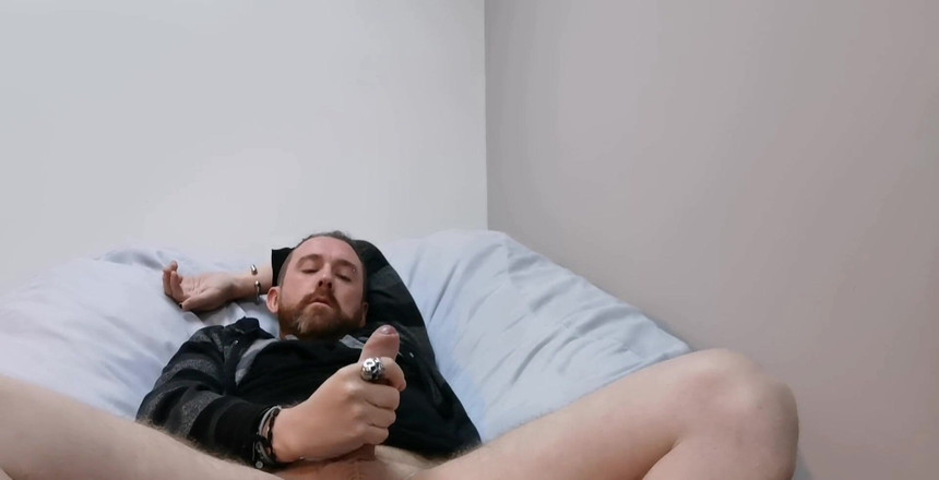 Dirty Talking Guy: Jen sledujte . . .