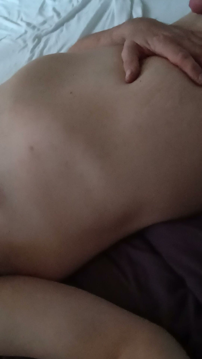 Hottieboy77: El chico tiene hipo