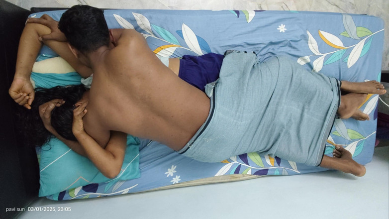 Pavi sun: South Indian Stepsister Bedroom Sex
