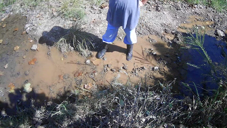 Mountain Mama 1: Mountainmama si hraje v Creeku