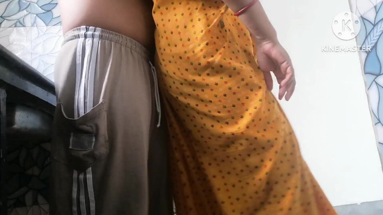 Latifah1234: Stepmom Kitchen Room Sex