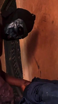 ペニスから精液が押し出されると非常に強い快感を味わいました