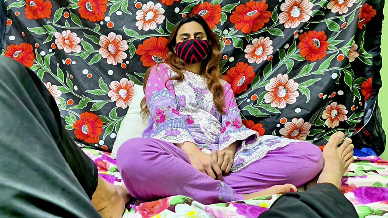 Faryal: Discorsi osceni hindi chiari e caldi di bhabi indiani