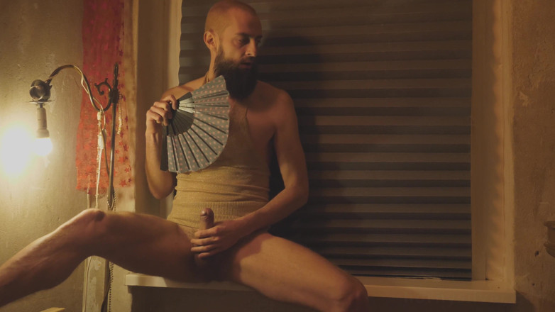 Jerking studs: Tangan rahsia