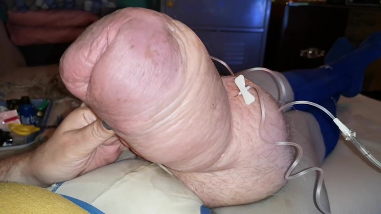 Monster_Meat_: Il cazzozilla ritorna dopo aver aggiunto 2listri di glucosio