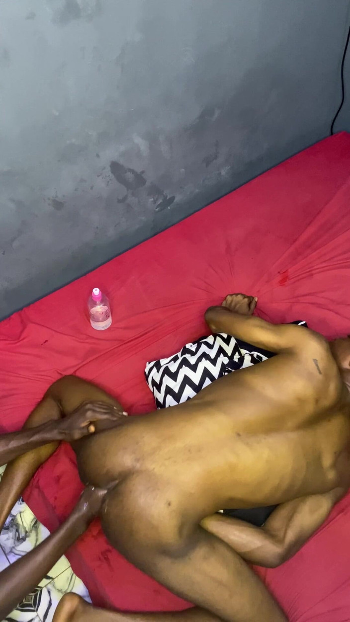 assdriller50: Cum Mi-am Plătit Deptul Cu Curul