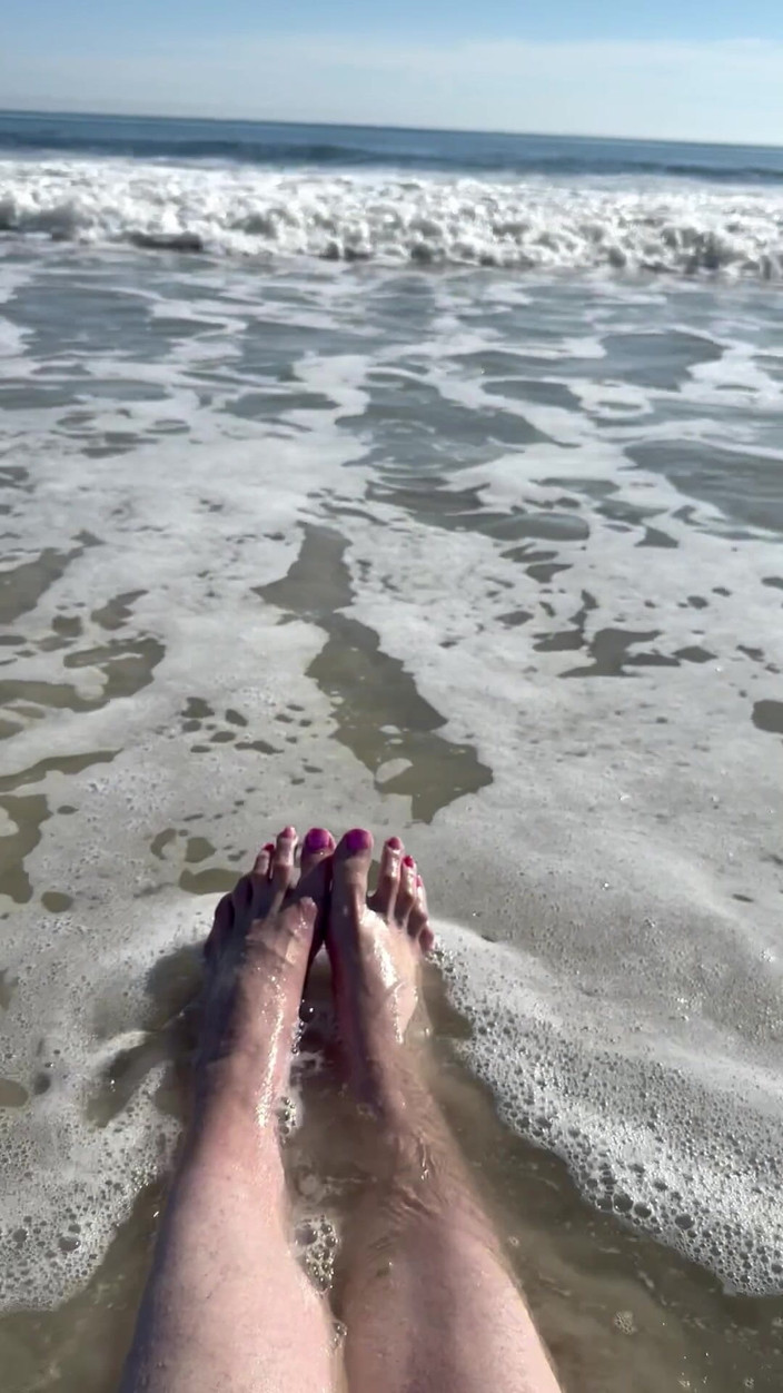 Peppermint Giantess: Ombak menerjang ukuran 16 kaki &amp; kaki