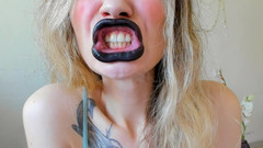 Rarible Diamond: 黑色的广场嘴唇