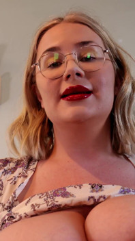 Plump Stepmommy 4K
