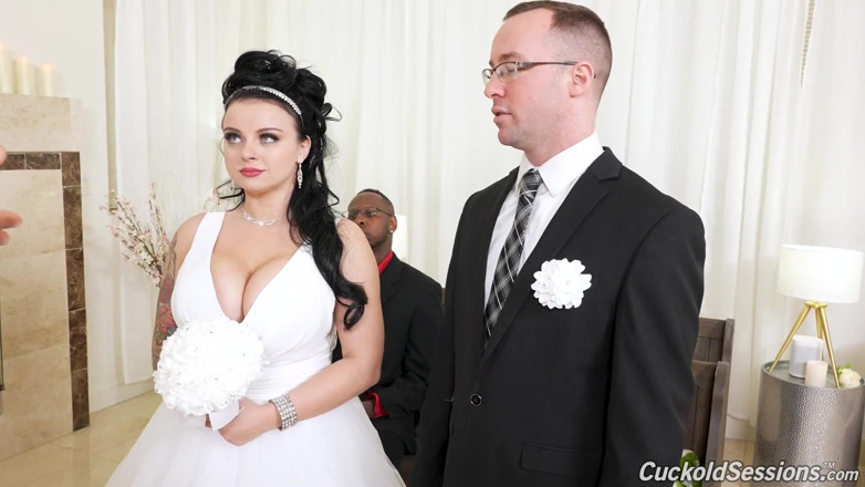 Cuckold Sessions: Payton Preslees hochzeit wird zu harten interracial dreier - cuckold-sessions
