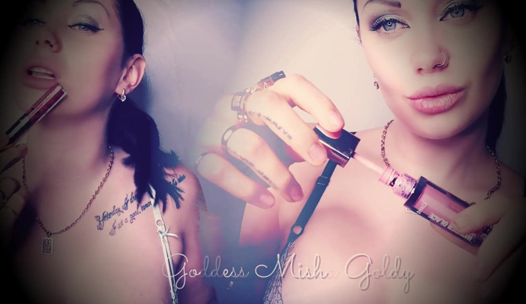 Goddess Misha Goldy: Diventa ipnotizzato dalle mie labbra! Le mie labbra coperte di...