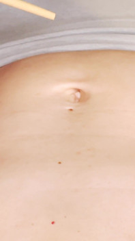 POV navelaanbidding: Mia Hope verkent Mars Solo's navel