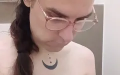 I Wasn't Sure if I Needed to P or Get off, but I Guess This Video Answers That Question