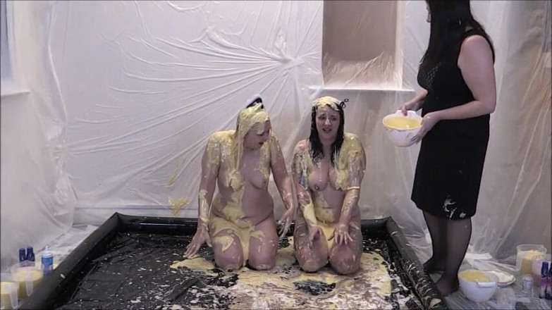 Gunked up girls: Lolla and Jodie get messy by Jessica Jay