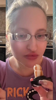 ASMR, vampire dents