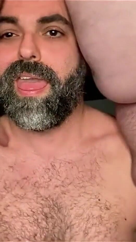 Gay Bear Belly Crush (Chris Underwill)