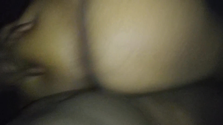 Super sexy ebony cuties: 弯下腰大黑敲打我的屁股 激烈的呻吟高潮