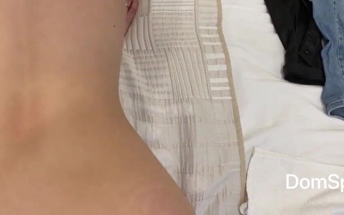 Dom Spank: चेक लड़की Freya dee bts त्वरित लंड चुसाई और कास्टिंग निर्देशक के साथ चुदाई