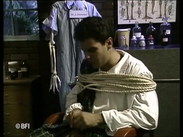 No limits I love it rough: Parodia DVD nawiedzona noce z lekarzem Ronem Jeremym