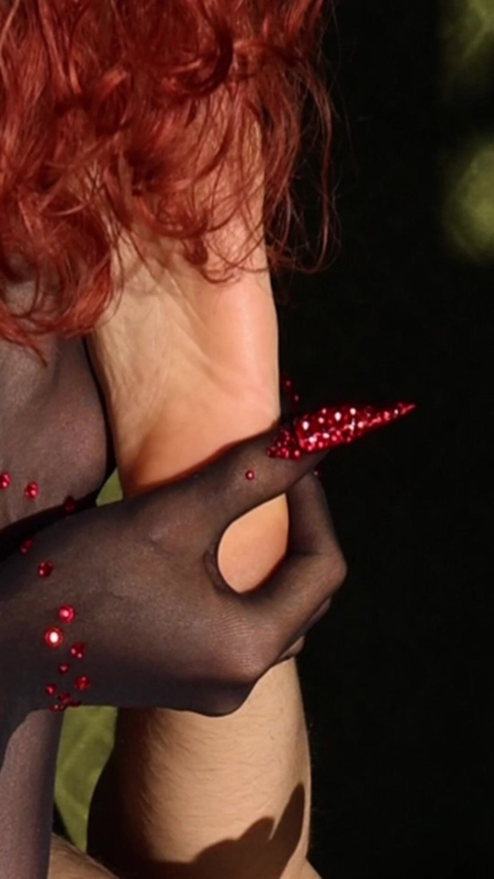 Melodyfluffington: 欲望に満ちた悪魔に喰らわれて