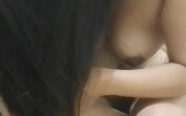 Junglegirl1: बहुत ही संभावना कमबख्त