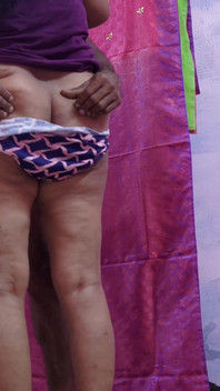 어린 소년과 섹스하는 미시 여자