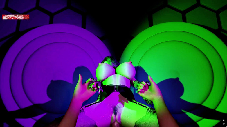 X Hentai: Bigboobs Cyber Bogini z Krzywymi - Hentai Animacja 3D